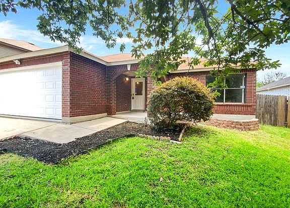 4th image of 7841 Pecan Hts