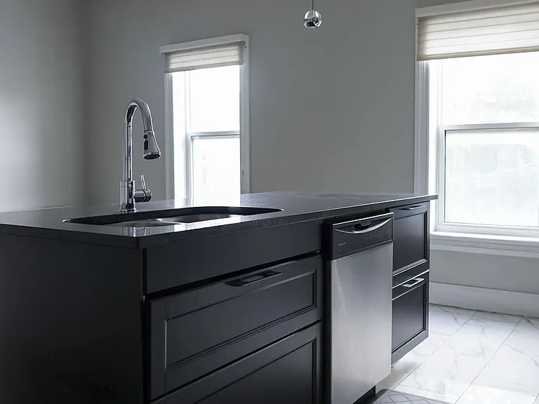 18 Clairmont St #2 — Photo 3