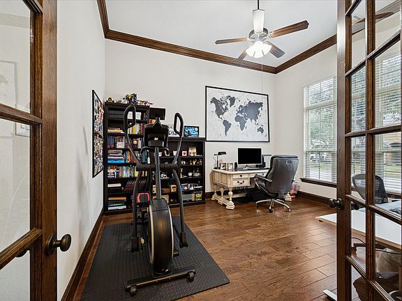 4th image of 6019 Majestic Pines Drive