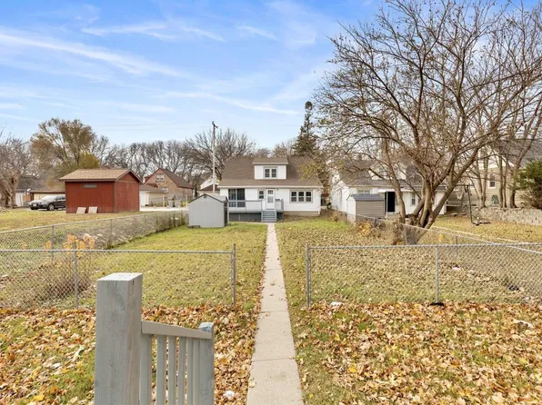 4713 West Fond Du Lac AVENUE, Milwaukee, WI 53216