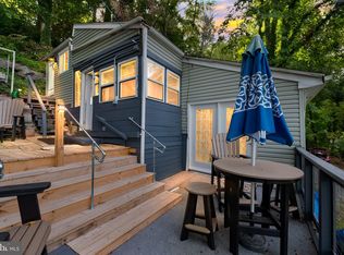 414 W Circle Ln, Peach Bottom, PA 17563