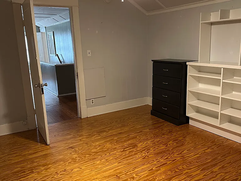 1605 Villa Pl — Photo 6