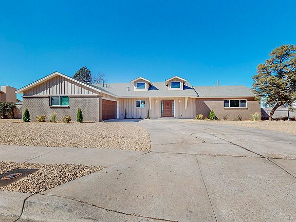 3rd image of 4509 La Barranca Ave NE