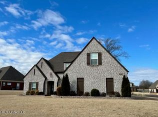 4491 Vineyard Dr, Southaven, MS 38672