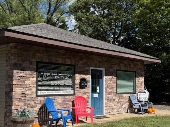 801 Sainte Genevieve Ave, Farmington, MO 63640