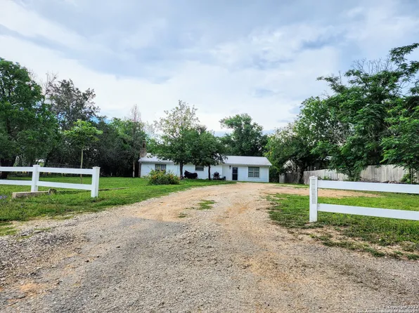 14336 State Highway 16 N, Medina, TX 78055
