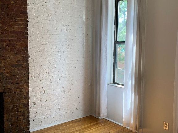 5th image of 627 E 6th St #2