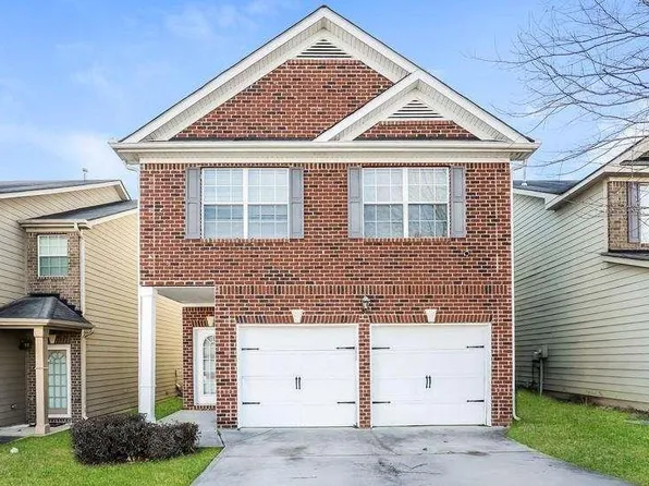 3641 Oakleaf Pass, Fairburn, GA 30213