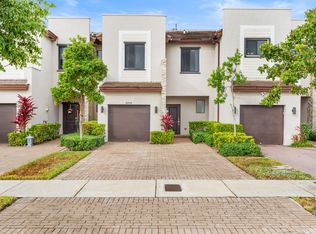 20554 NE 2nd Ct #20554, Miami, FL 33179