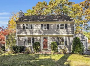 142 Old Marlboro Rd, Concord, MA 01742