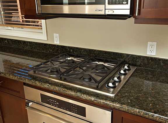 5th image of 7541 Eads Ave Unit 5