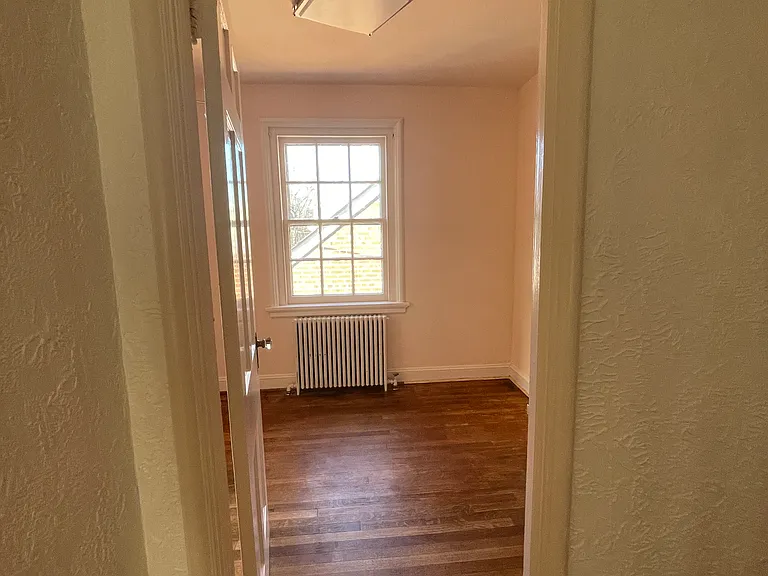 3408 Montrose Ave — Photo 17