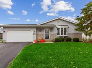 618 Holland Ave, Delavan, WI 53115