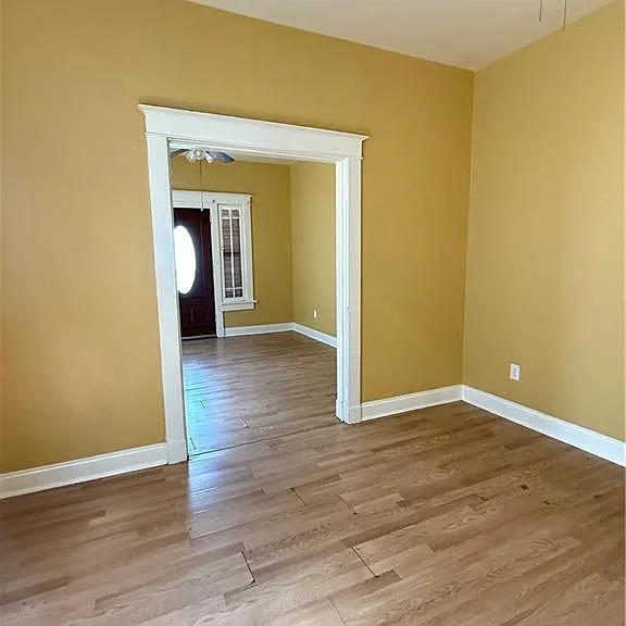 1435 France St — Photo 3