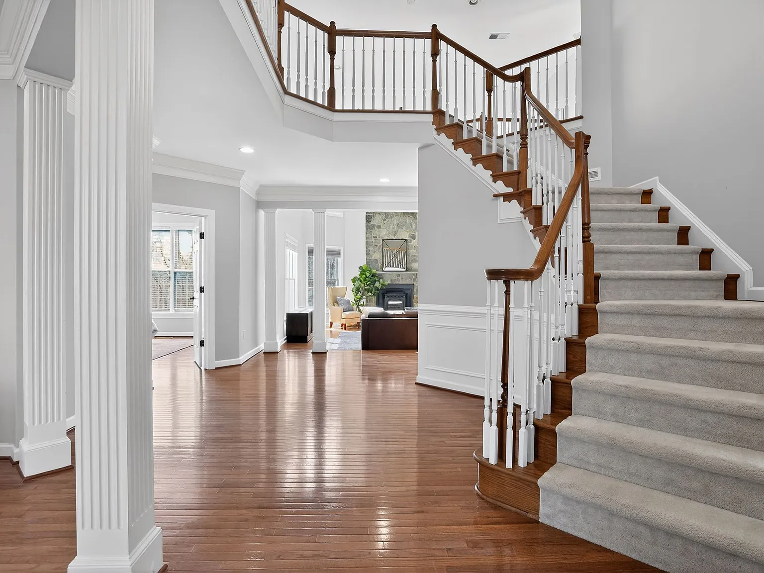 6 bed, 7939 sqft, $5,500 — Photo 3