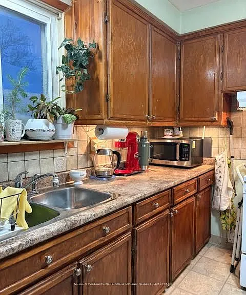 140 Rodda Blvd #2 — Photo 2