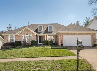 2140 Dartmouth Gate Ct, Ballwin, MO 63011