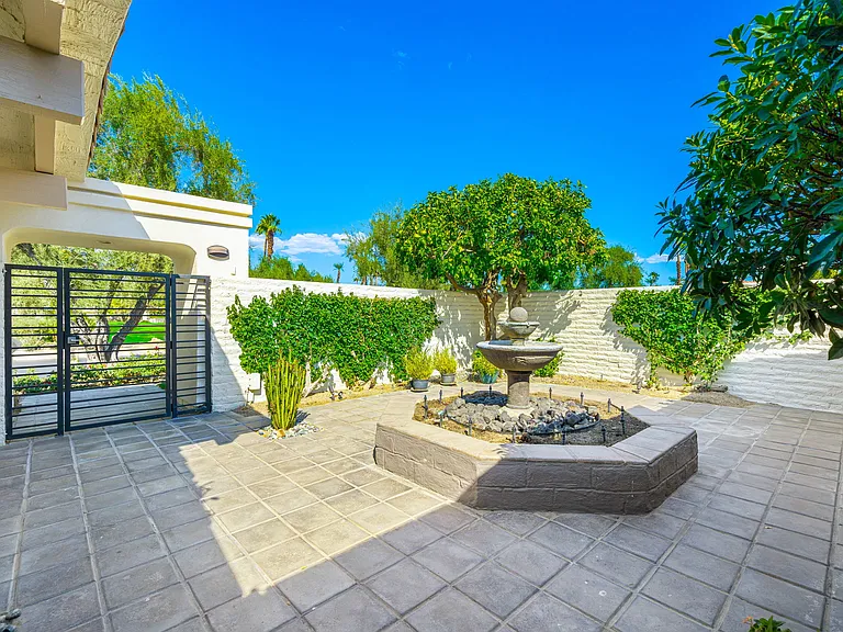 75593 Desert Horizons Dr — Photo 10