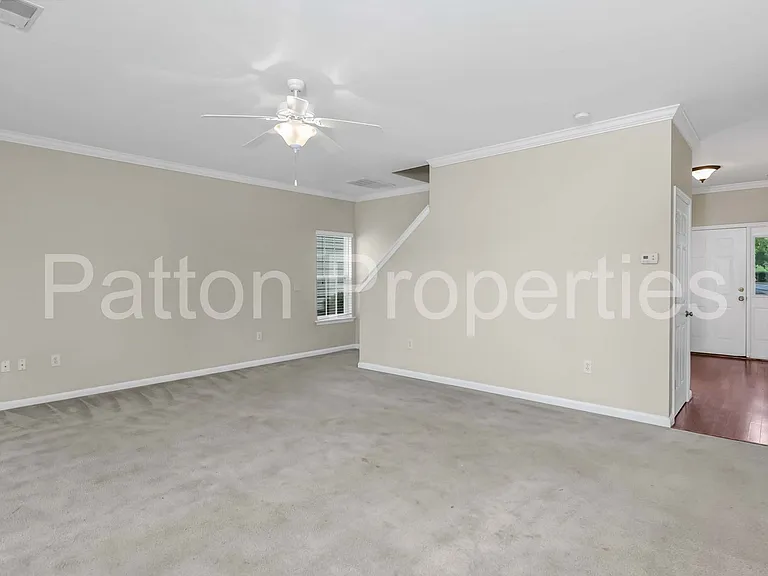 429 S Pickens St — Photo 6