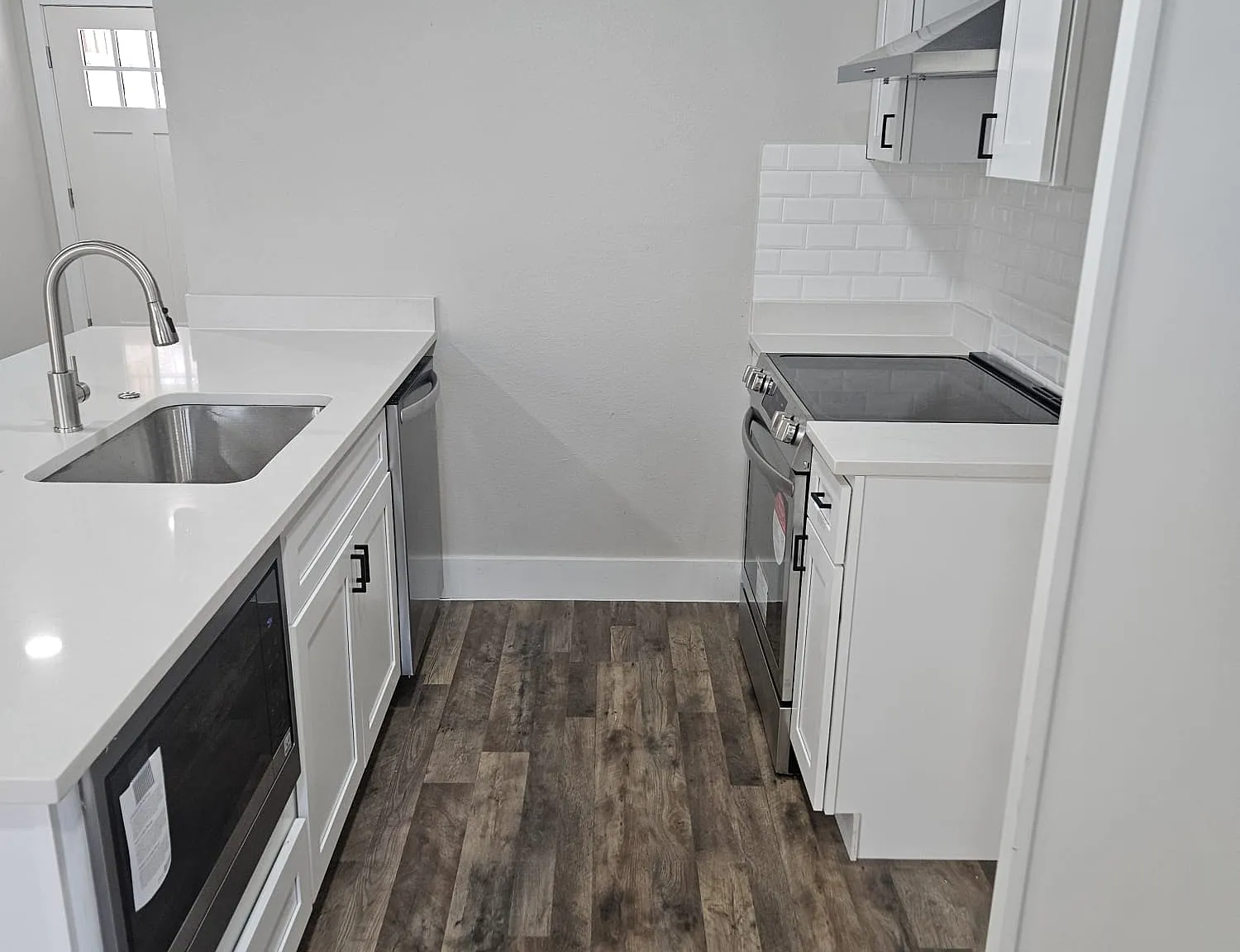 4 bed, 2.5 bath, 1446 sqft, $1,800 — Photo 4