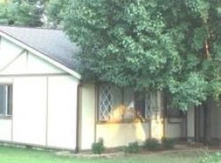 42 Blackberry Ln, Herrin, IL 62948