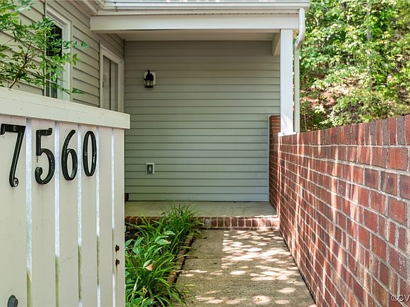 2nd image of 7560 Beauchamp Ct