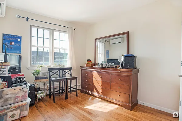 Sold by Coldwell Banker Reliable Real Estate | media 8