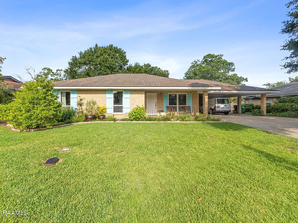 1st image of 126 Alyene Dr