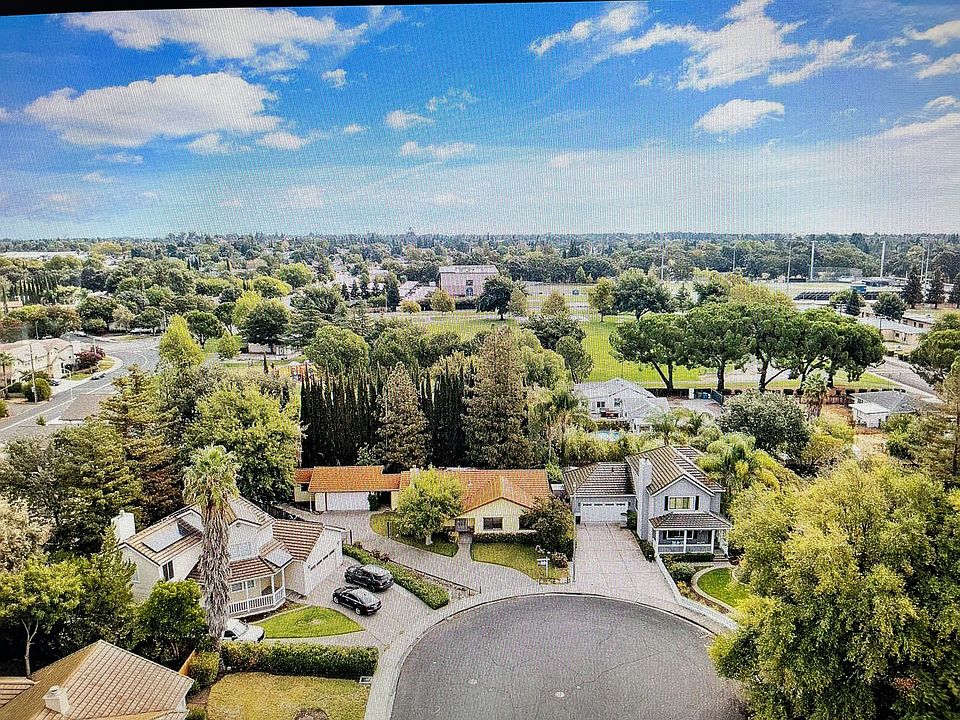 1st image of 321 Anders Ct