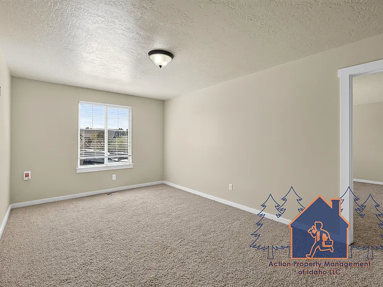 3170 N Lancer Ave — Photo 30