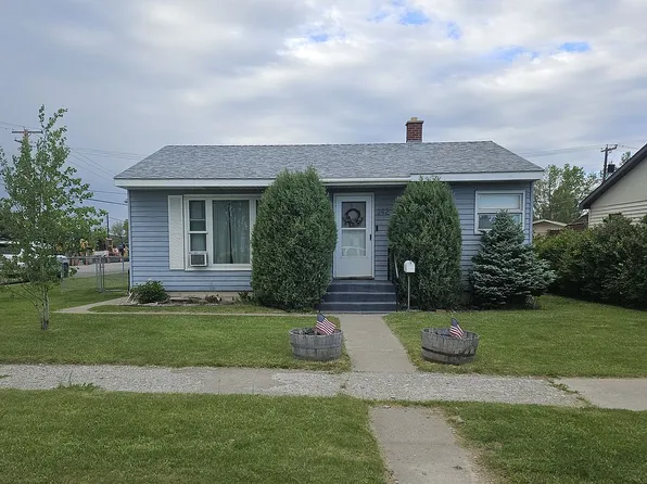 142 C St, Lewistown, MT 59457