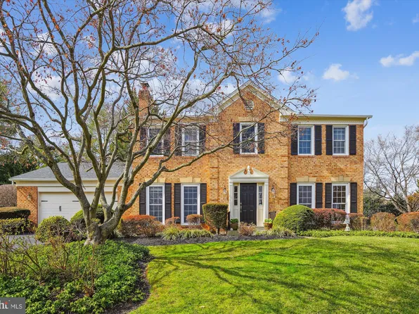 1605 Blue Meadow Rd, Rockville, MD 20854
