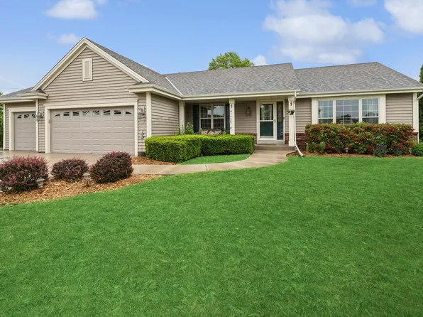 905 Susan COURT, Elkhorn, WI 53121