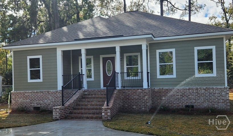 1st image of 5 Sidney Drive