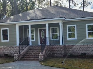 5 Sidney Dr, Savannah, GA 31406