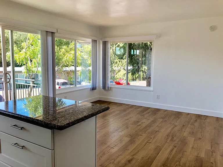 Silverado Gardens — Photo 31