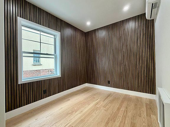 4th image of 7239 Myrtle Ave APT 2
