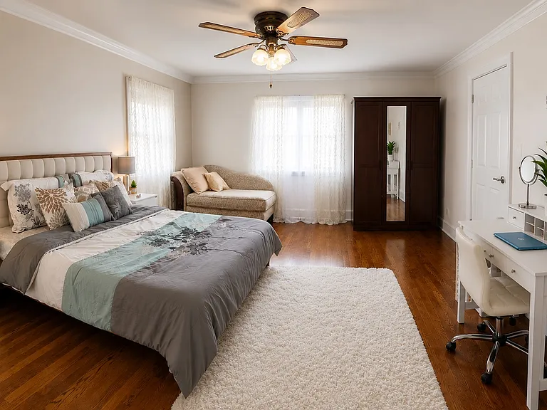Large master bedroom with en suite full bathroom