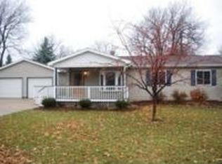 1816 Shadyside Dr, Cadillac, MI 49601