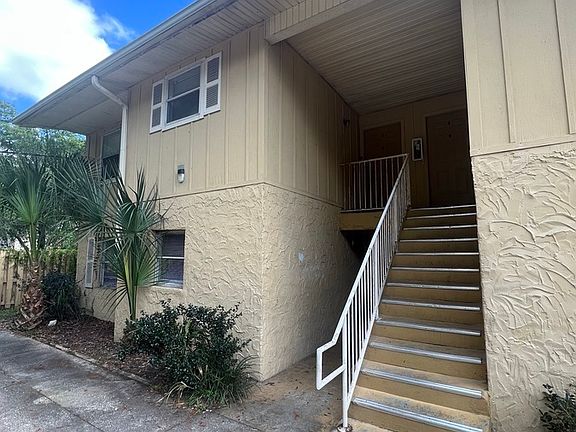 2nd image of 5626 Windermere Dr APT 1