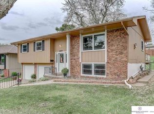 12877 Valley St, Omaha, NE 68144