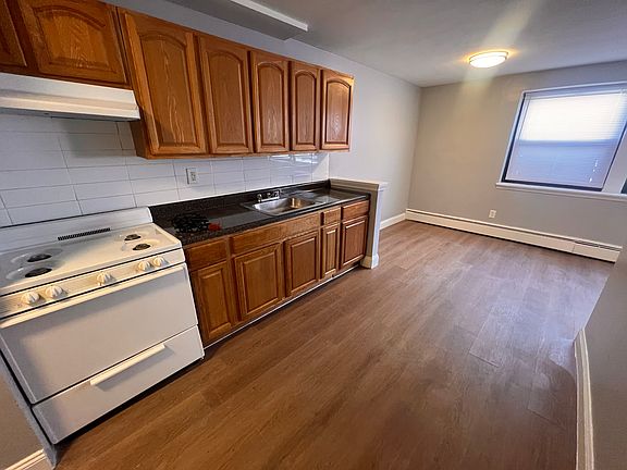 5th image of 5 Rhode Island Ave #1K