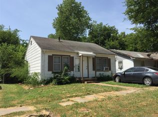 525 W 5th St, Ada, OK 74820