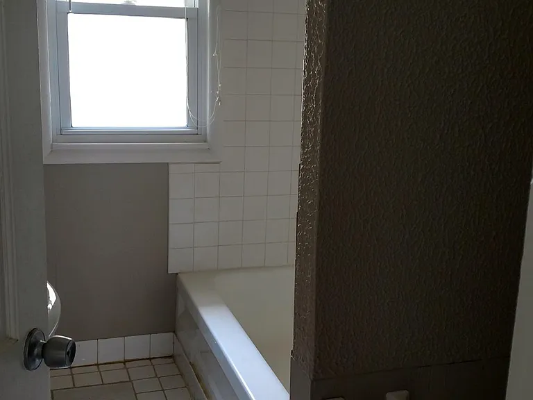 1320 Elizabeth Ave NW #2 — Photo 7