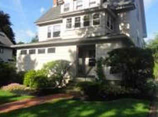 7 Somerset St #1, Worcester, MA 01609