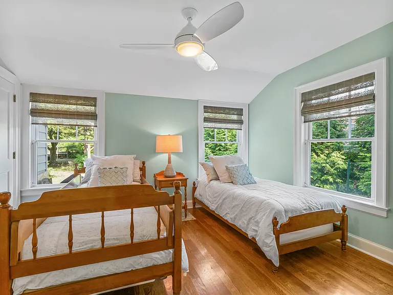 13 Waters Edge Rd — Photo 7
