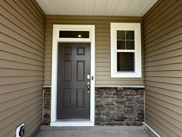 219 Aster Bloom Ln — Photo 2