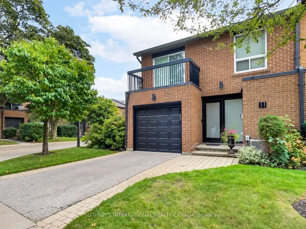 1397 Royal York Rd #17, Toronto, ON M9A 4Y9