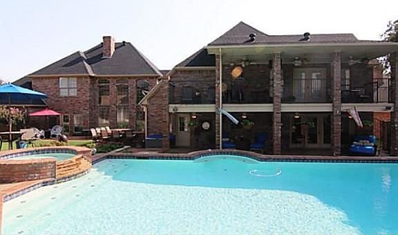 3rd image of 1007 Saint Andrews Dr