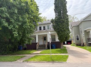 411 W Irving Ave, Oshkosh, WI 54901